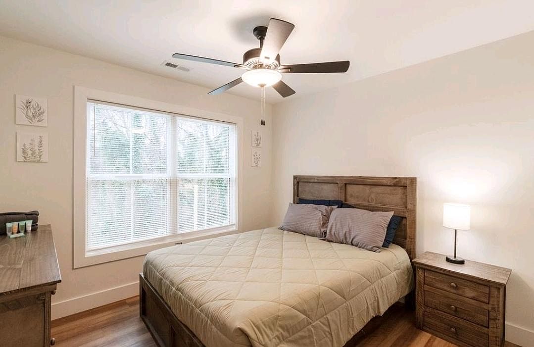 Primary bedroom at 305 West Avenue
